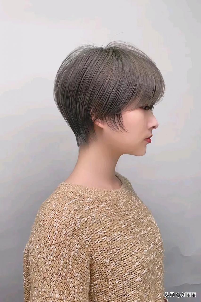 今年流行发型女图片，2022新款发型（当下最流行的4种发型）